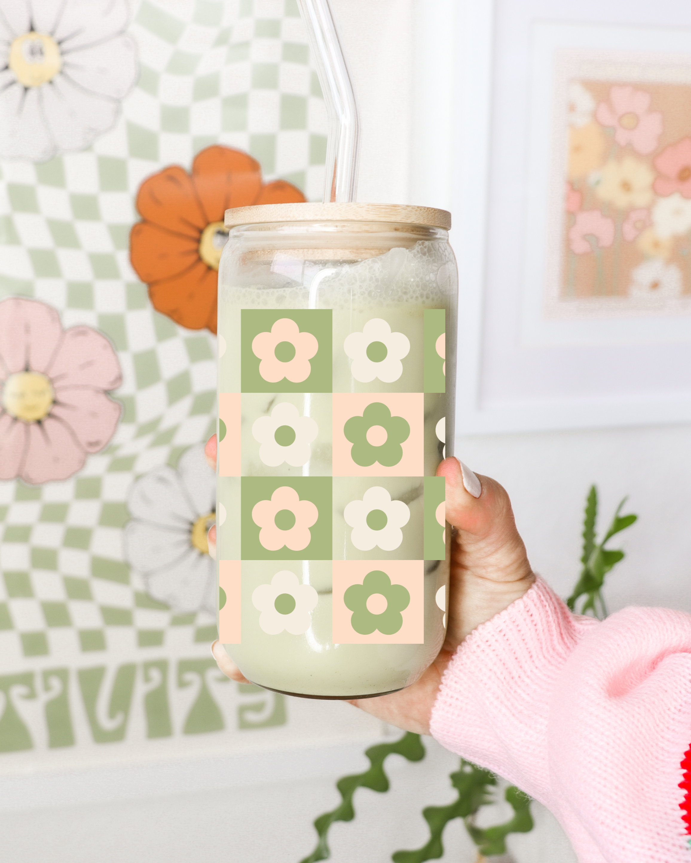 Matcha Green Checkered Flower Glass Can
