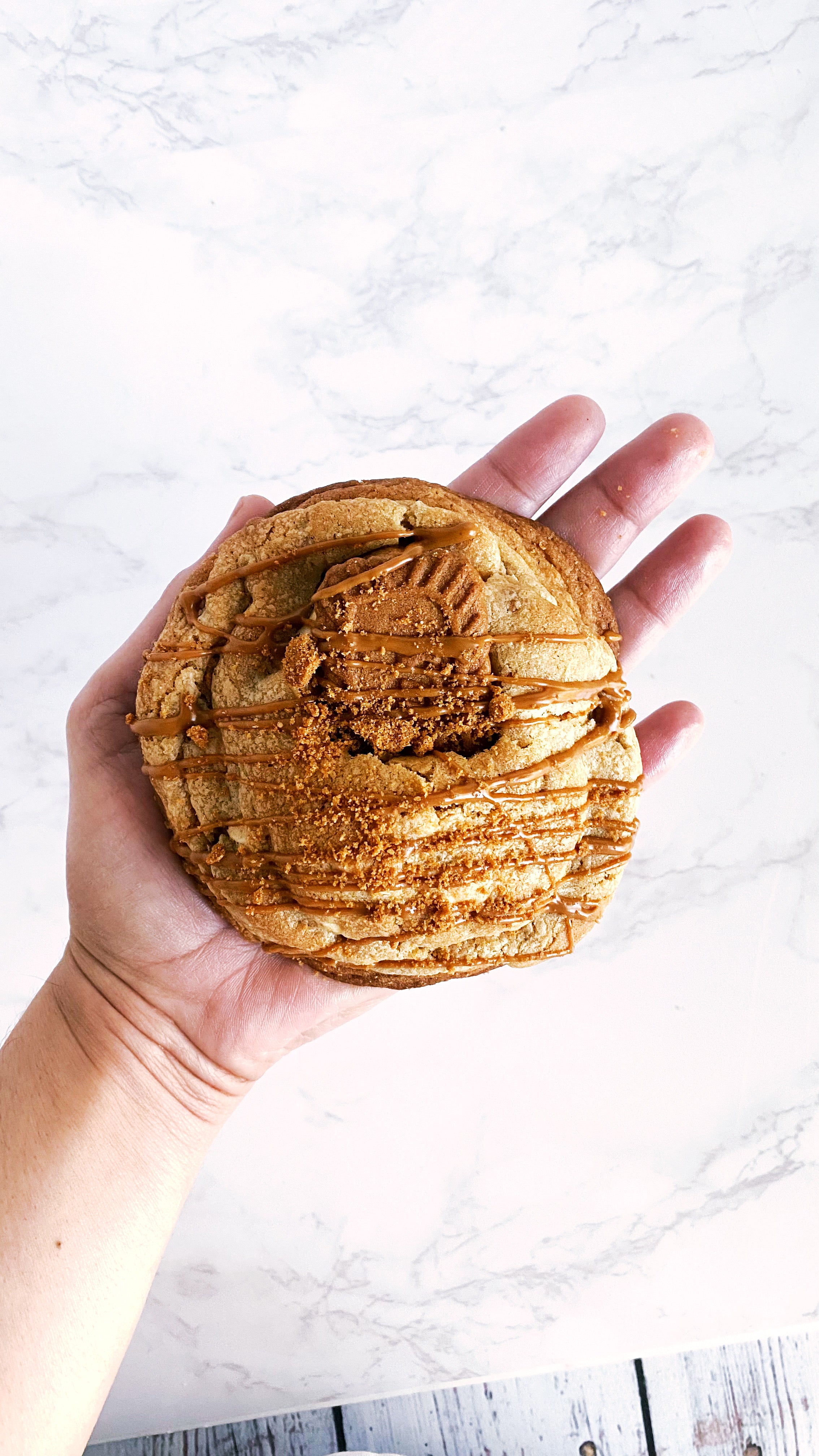 Cookie butter Stuffed Cookies