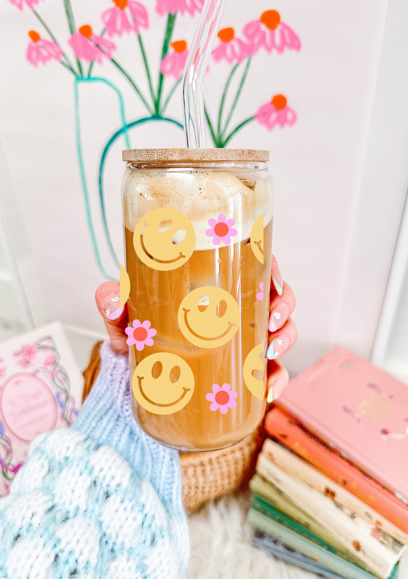 Groovy Smiley Cup Glass Can