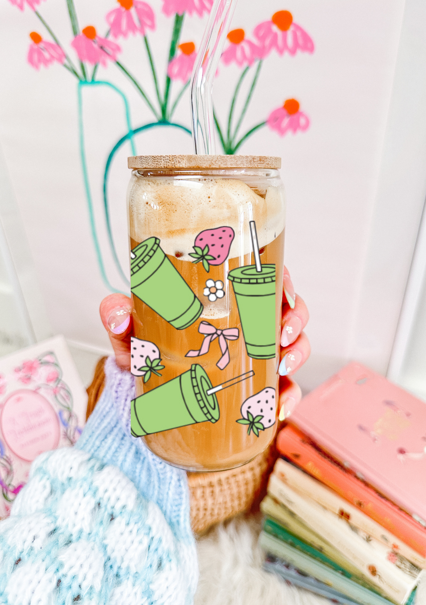 Strawberries Matcha Glass Can